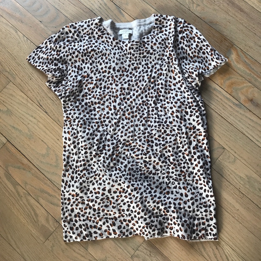J. Crew leopard print sweater T-shirt size xs